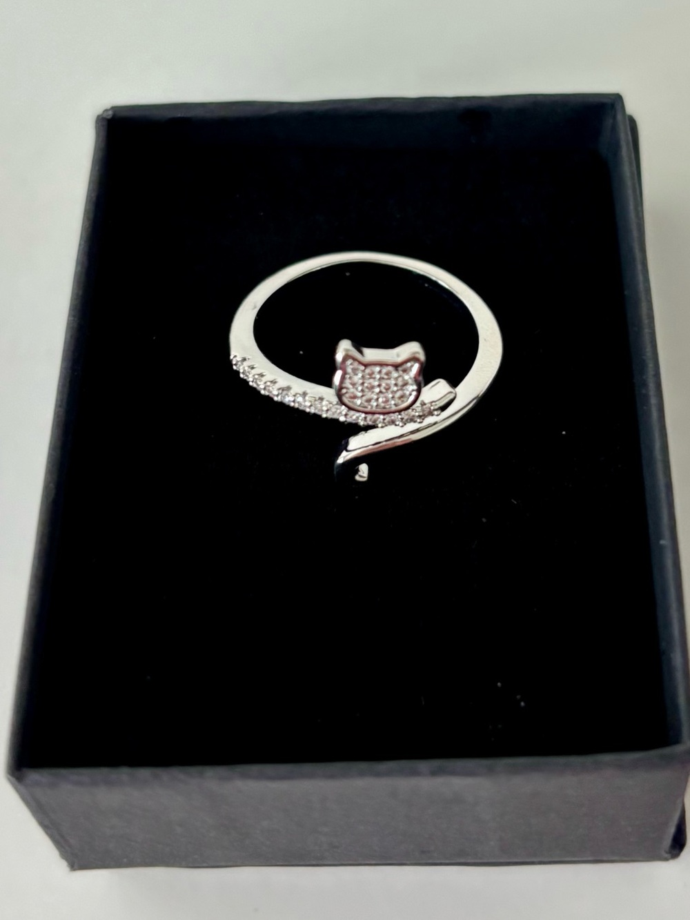 Silver Cat Wrap Ring with Pavé Accents - Picture 4 of 4